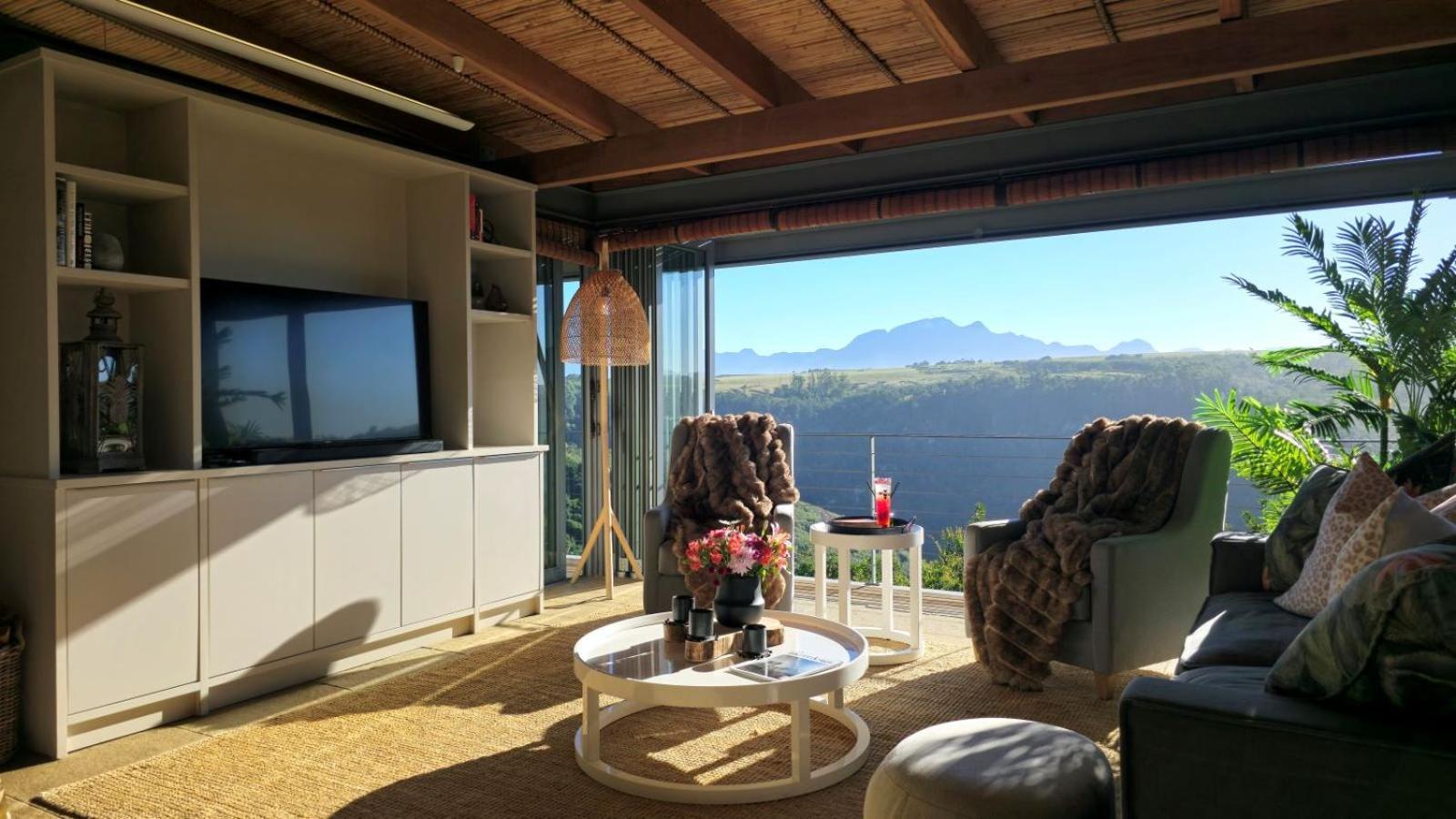 Oubaai By Raw Africa Collection * Herolds Bay