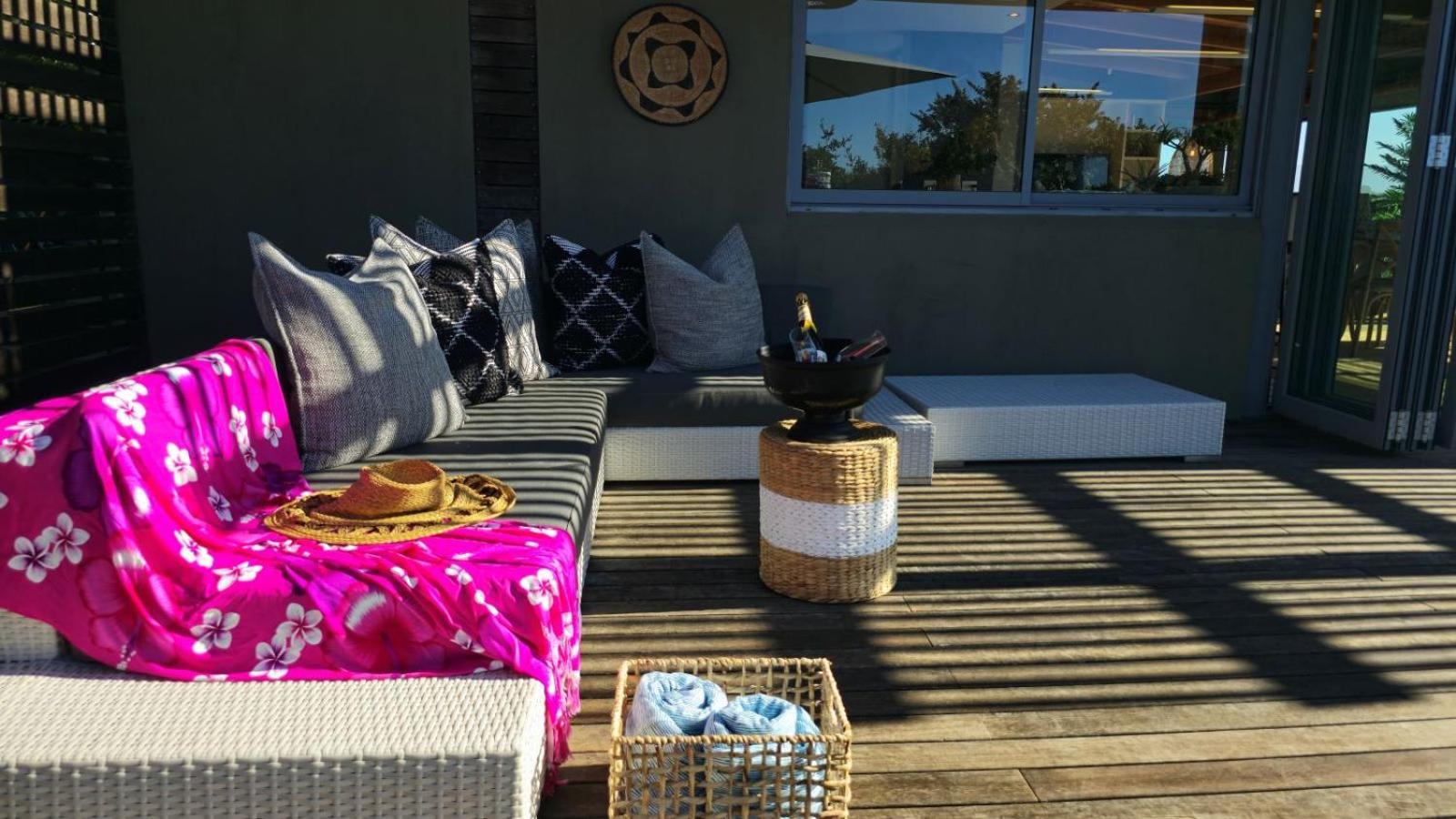 Villa Oubaai By Raw Africa Collection *